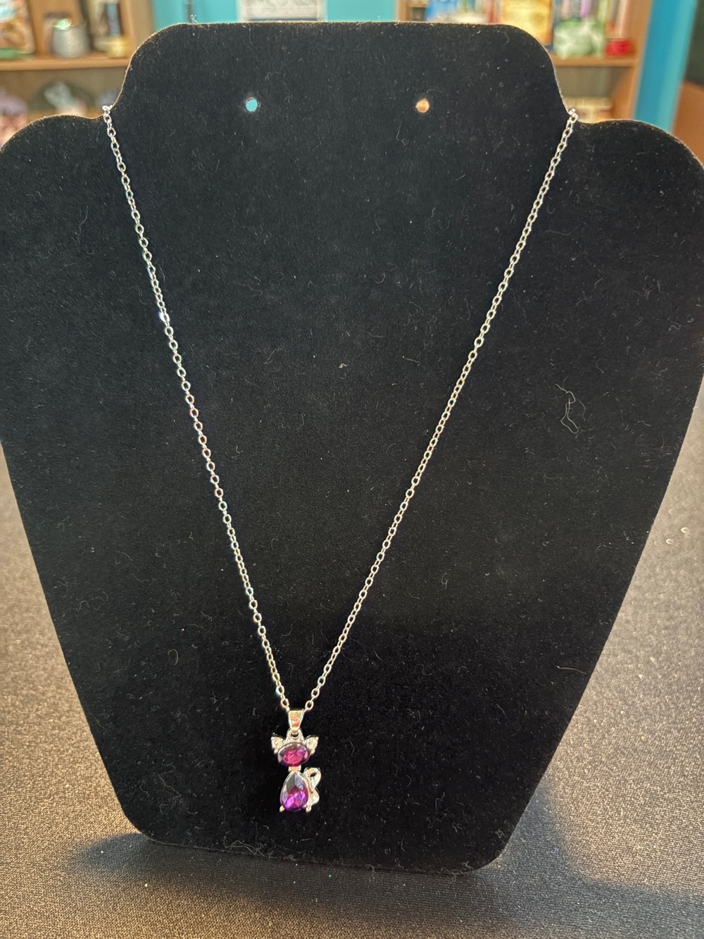 Silver Tone Purple Cat Pendant Necklace